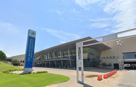 Panic and Injuries at Dallas Cheerleading Event Following False Active Shooter Alarm