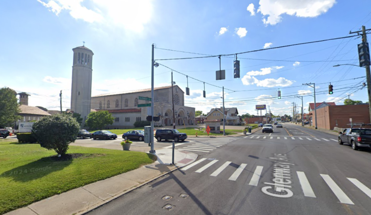 Pedestrian Struck on Glenway Avenue, Major Cincinnati Route Closed for Investigation