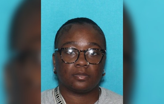 Philadelphia Police Seek Public Assistance in Locating Missing 22-Year-Old Lenashsia Robinson