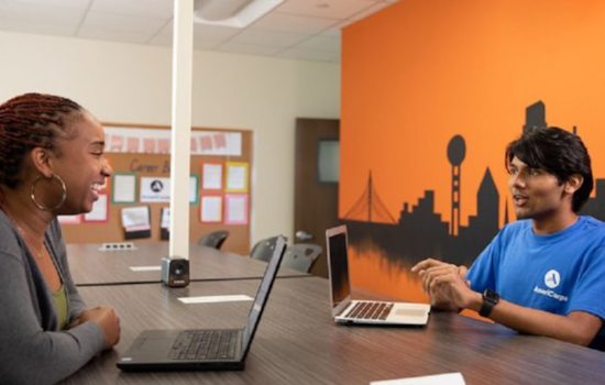 Philadelphia Seeks Passionate Volunteers for 2025-2026 Serve Philadelphia VISTA Program to Combat Poverty