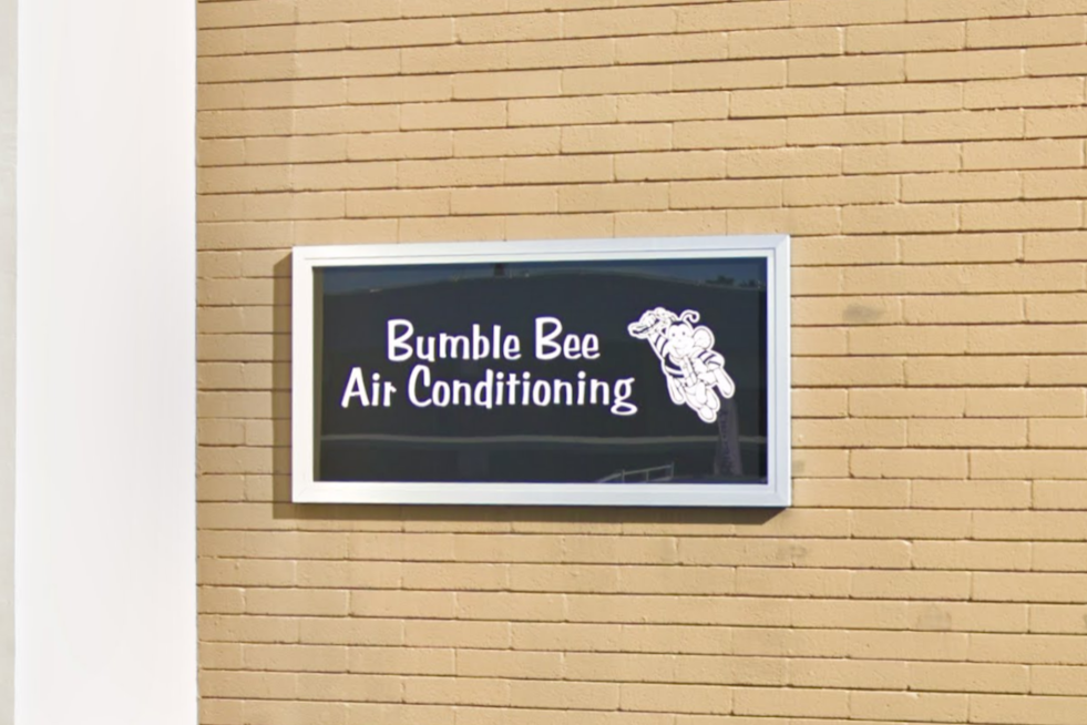 Phoenix and Glendale Families Receive Free Air Conditioning Units Amidst Arizona's Scorching Heat