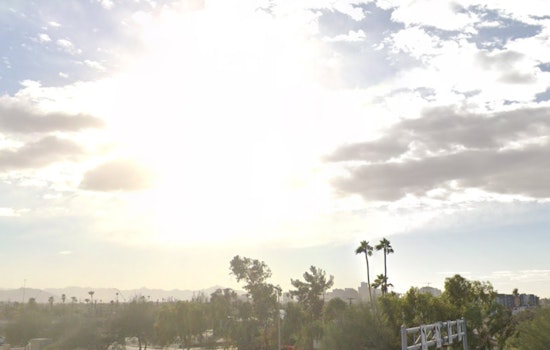 Phoenix Anticipates Sunny Week Ahead with Rising Temperatures and Light Winds
