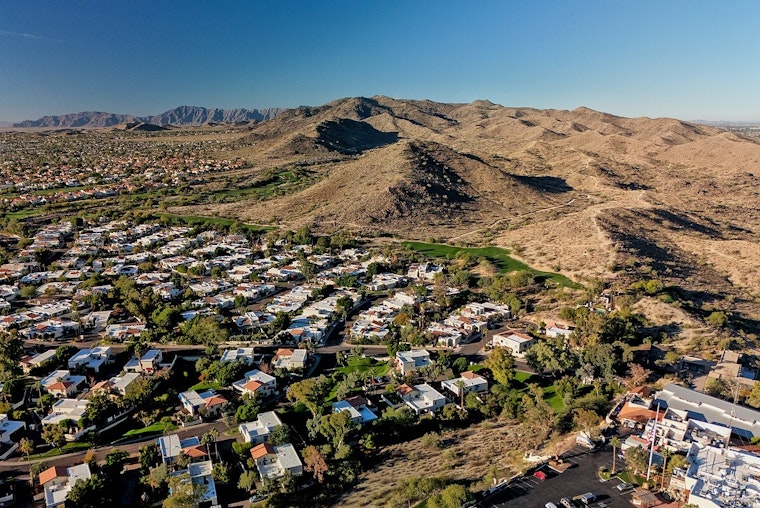 Phoenix Residents to Bask in Rising Temperatures and Clear Skies This Week