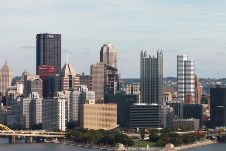 Pittsburgh Weather Outlook: Sunny Spells and Showers Ahead, with Possible Snow Mix on Saturday