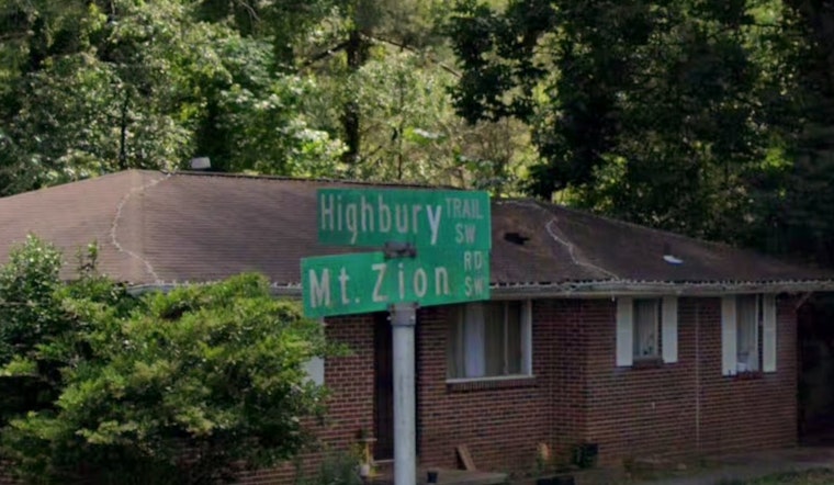Police Investigate Shooting in Southwest Atlanta, 24-Year-Old in Critical Condition