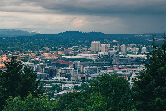 Portland Braces for Showers and Temperature Swings in Upcoming Weather Forecast