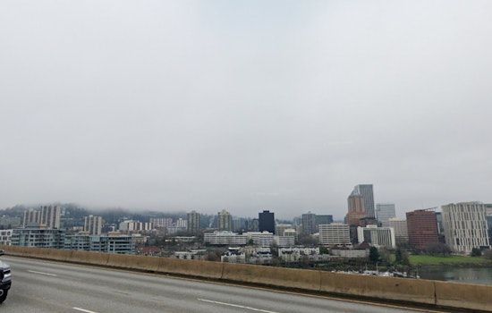 Portland Braces for Showery Week with Thunderstorm Potential, Warmer Weekend Ahead