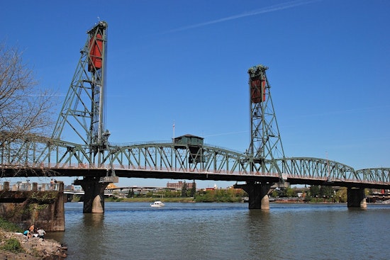 Portland's Hawthorne Bridge Set for April Closure Amid Maintenance Upgrades