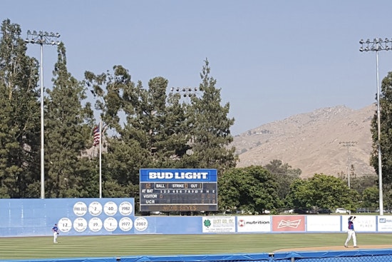 Rainbow Warriors' Winning Streak Snapped by UCR in Big West Opener at Riverside