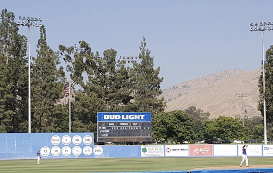 Rainbow Warriors' Winning Streak Snapped by UCR in Big West Opener at Riverside