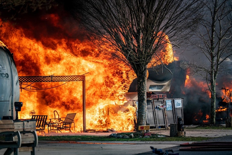 Roane County Agencies Successfully Contain RV Inferno, Averting Further Danger