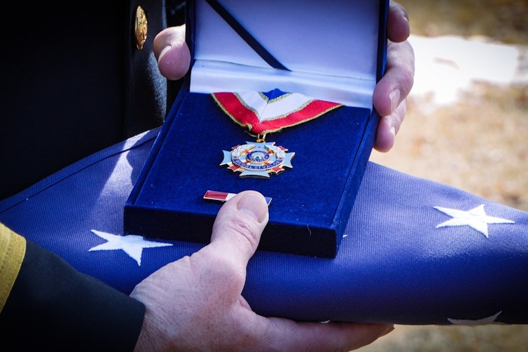 Saint Paul Police Bestow Medal of Valor on Fallen Officer Felicia Reilly in Touching Ceremony