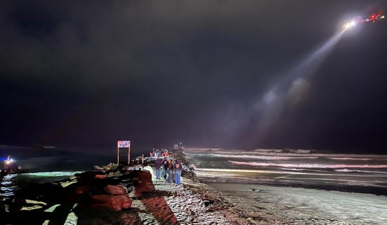 San Diego Lifeguards Perform Heroic Rescues Amid Rough Surf, Saving Seven and Sustaining Injuries