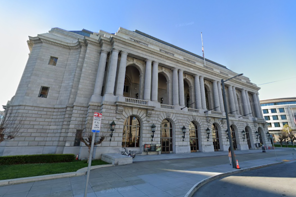 San Francisco Celebrates Over 30 Years of Art with "Overlapping Histories" Retrospective on Market Street