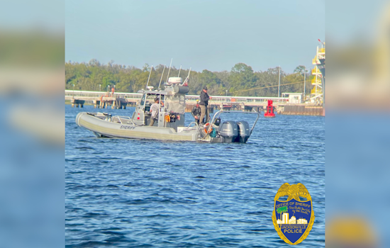 Search Suspended for Missing Boaters After Deadly Jacksonville Capsizing, Community Holds Out Hope
