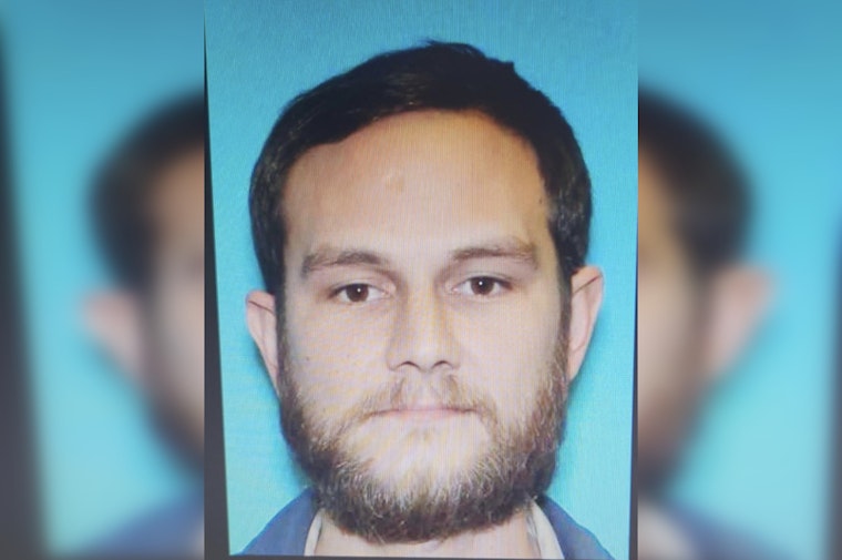 Search Underway for Suspect Accused of Aggravated Assault in Harris County Standoff