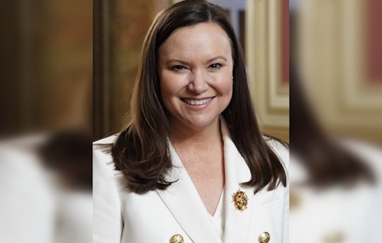 Senator Ashley Moody Champions 'Halt Fentanyl Act' in Palm Beach to Combat Opioid Epidemic