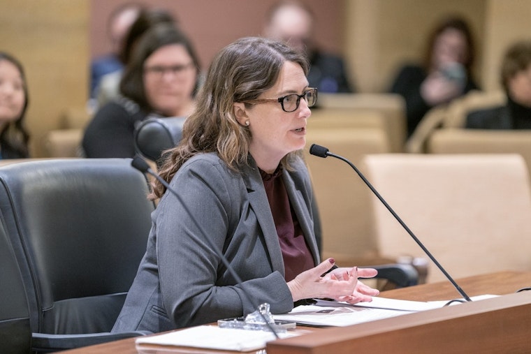 Senator McEwen Challenges Fiscal Austerity, Advocates for Taxing Wealthy in Light of Minnesota’s Shrinking Surplus