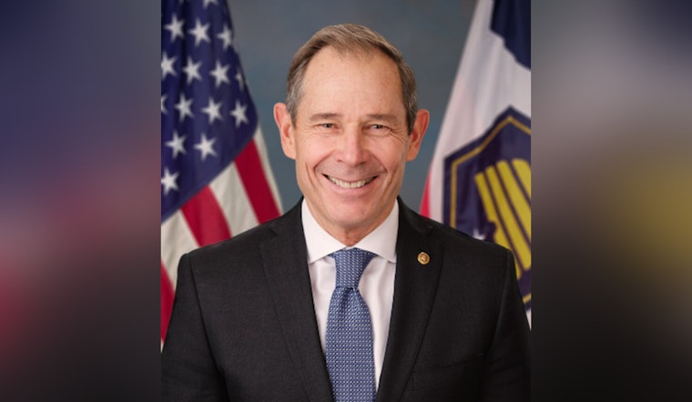 Senators Kelly and Curtis Introduce Bipartisan Bill for Greater Transparency in Federal Environmental Reviews