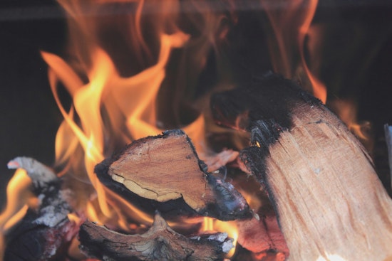 Sevier County Enacts Immediate Burn Ban Amid Dry Conditions in Gatlinburg, Pigeon Forge, Pittman Center, and Sevierville