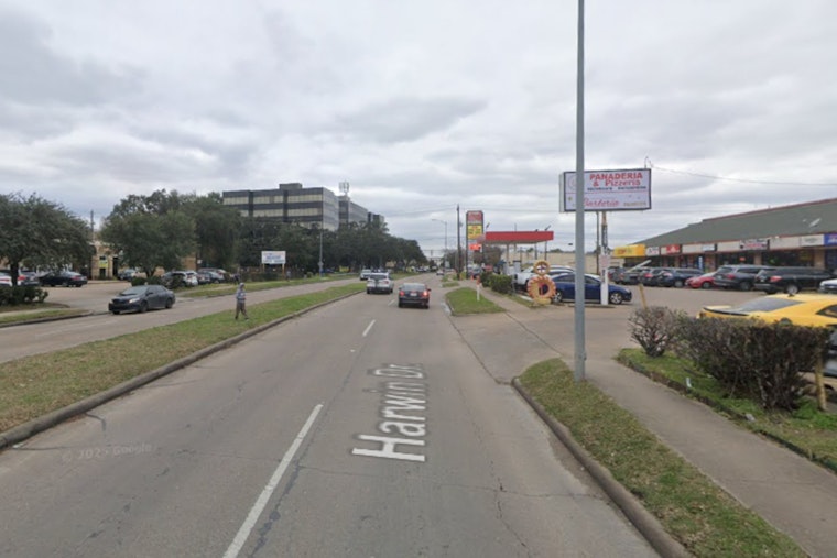 Sharpstown Apartment Fire Causes $60,000 in Damage, No Injuries Reported