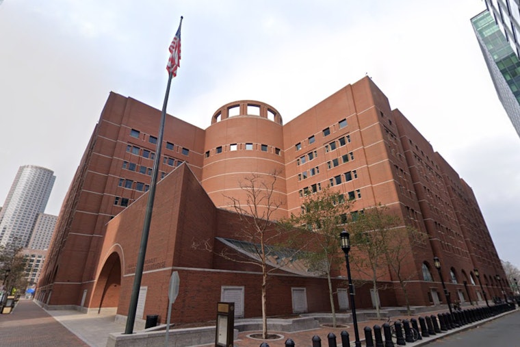 Springfield Man Indicted on Drug Distribution and Firearms Charges, Faces Potential Life Sentence