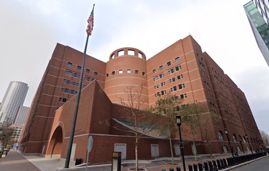Springfield Man Indicted on Drug Distribution and Firearms Charges, Faces Potential Life Sentence