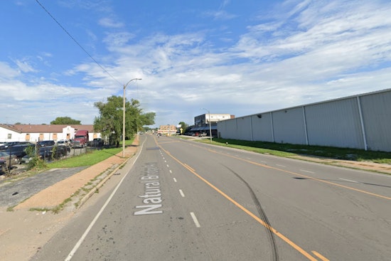 St. Louis Man Reports Shooting in Wells/Goodfellow as Police Search for Evidence Amid Lack of Corroboration