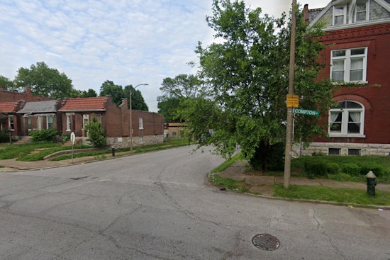 St. Louis Police Seek Suspects After Teenager is Robbed at Gunpoint in Tower Grove East