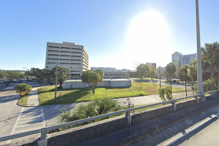 Sunny Skies and Rising Temperatures Greet Tampa Residents, Weekend Forecast Suggests Showers