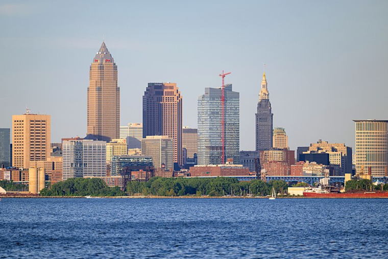 Sunny Skies in Cleveland Today Before Weekend Showers Return, NWS Forecasts Unsettled Weather