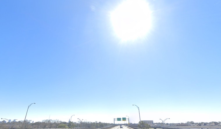 Sunny Skies with Rising Temperatures Ahead for New Orleans, Showers Possible by Weekend