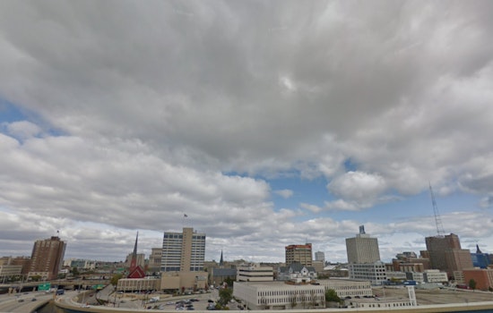 Sunshine Peaks Through Clouds as Temps Rise, Rain Chances Increase Toward Weekend in Milwaukee
