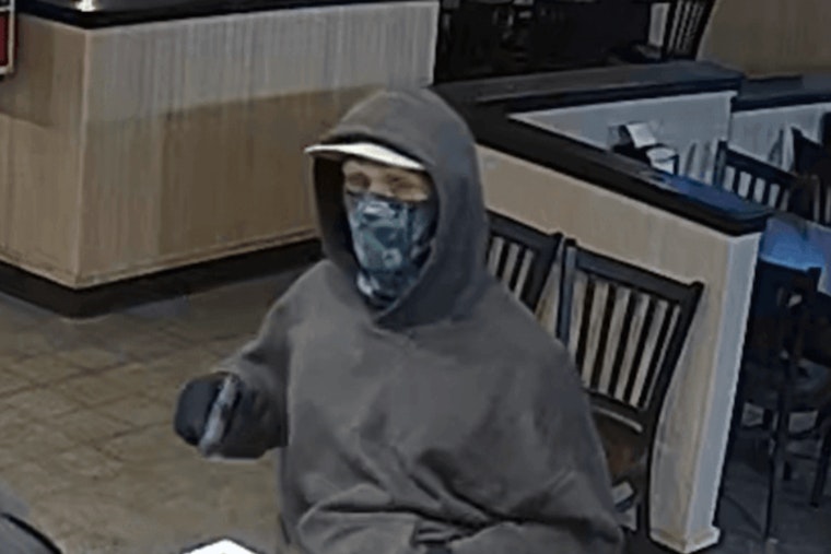 Suspect in Aloha Godfather’s Pizza Armed Robbery Still at Large, Washington County Sheriff’s Office Leading Investigation