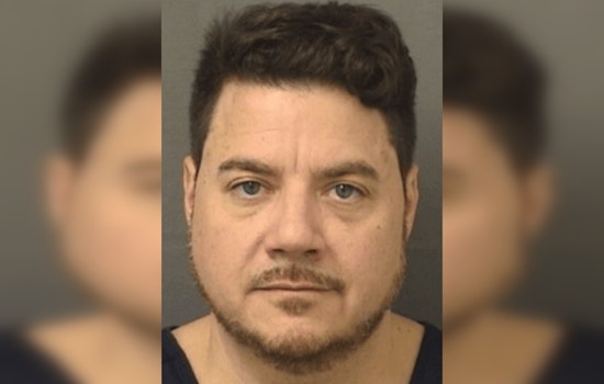 Suspected Cocaine Dealer in Palm Beach Arrested After Unwitting Selfie with Undercover Officers