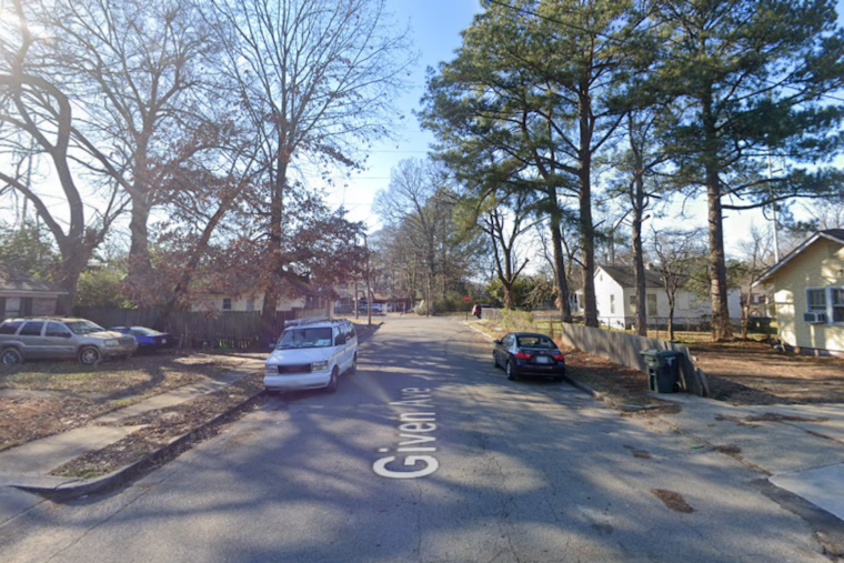 Suspected Hit-and-Run Driver Strikes Memphis Police Car, Remains at Large