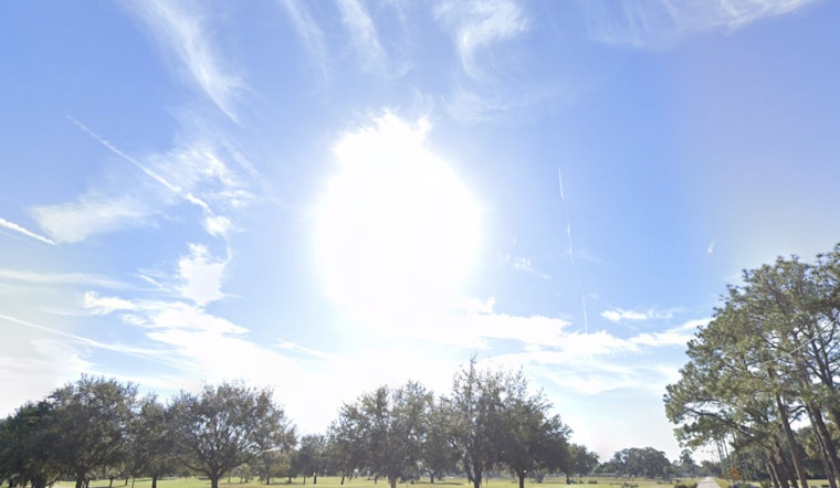 Tampa Welcomes Comfortable Temperatures and Clear Skies with Potential Weekend Showers, NWS Reports