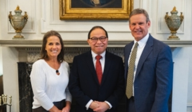 Tennessee's Dr. Chris Lam Honored with Governor's Excellence in Service Award for Outstanding Laboratory Work