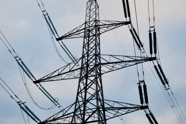 Thousands in Pittsburgh Area Grapple with Power Outages, Restoration Efforts Ongoing After Severe Storms