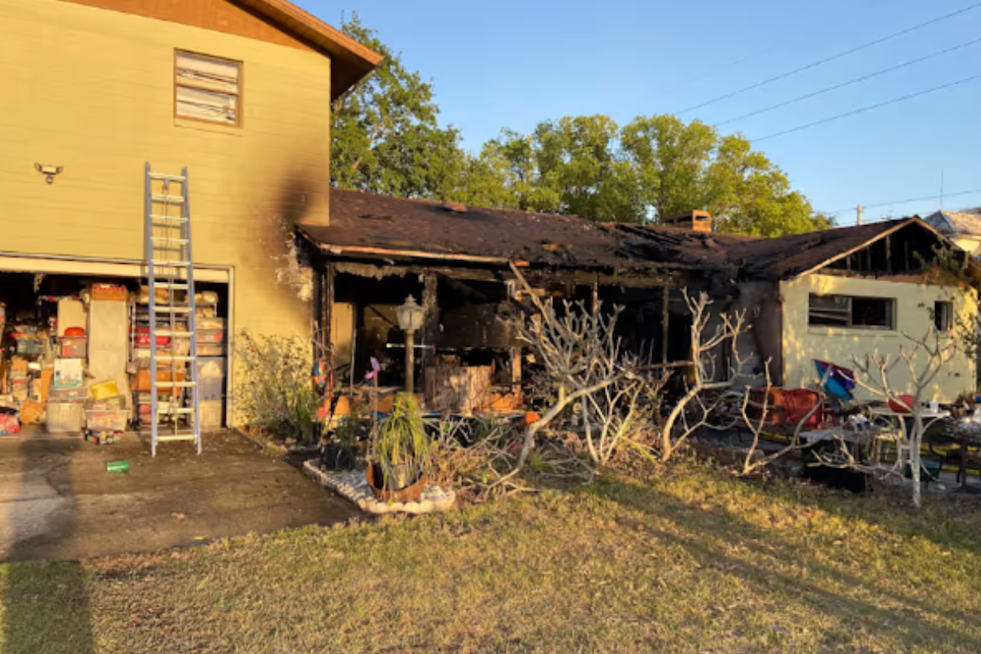 Three Winter Garden Police Officers Hospitalized After Bravery in House Fire Rescue on East Story Road