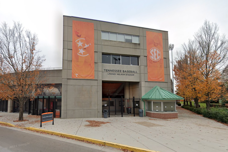 Top-10 Titans Clash: Undefeated Tennessee Volunteers Face Florida Gators in SEC Baseball Showdown at Knoxville's Lindsey Nelson Stadium