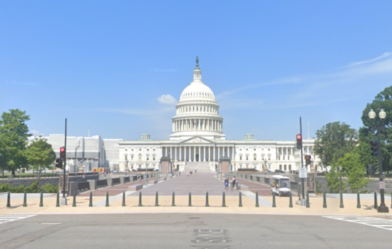 Top House Democrats Advocate for Interim Funding Measure to Avert Government Shutdown