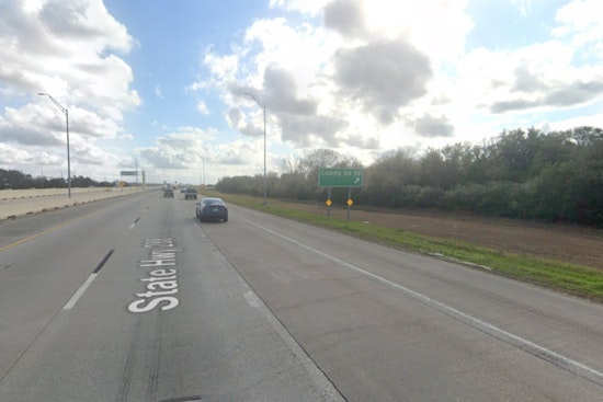 Two Killed in Fiery Wrong-Way Tesla Crash on Highway 288 Near Houston