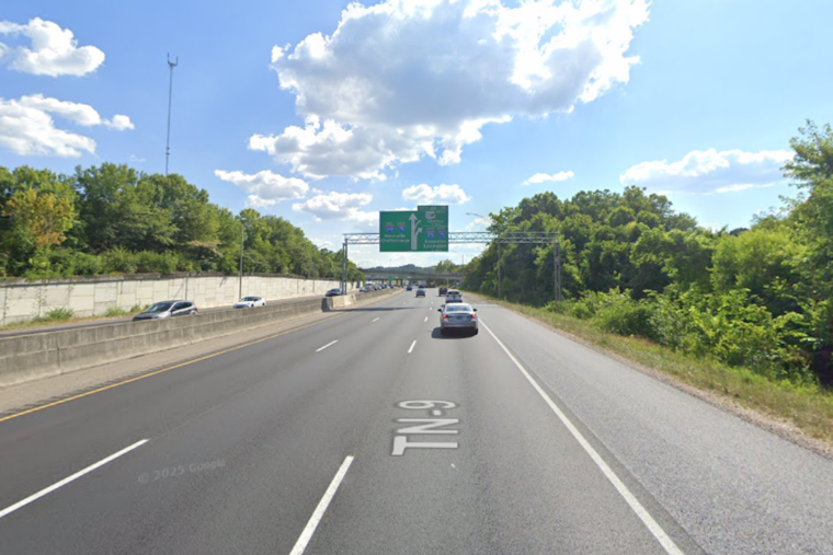 Two Teens Charged with Reckless Endangerment for Dropping Objects onto I-640 in Knoxville