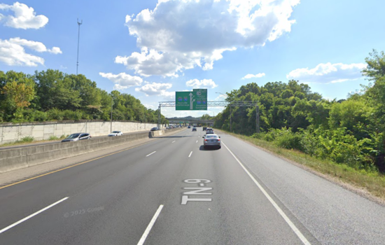 Two Teens Charged with Reckless Endangerment for Dropping Objects onto I-640 in Knoxville