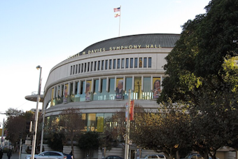 TwoSet Violin to Join Forces with San Francisco Symphony for "Sacrilegious Games" Concerts at Davies Symphony Hall
