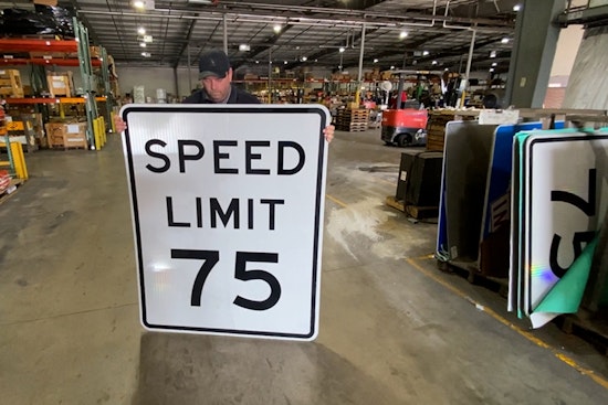 TxDOT Upholds National Standards for Road Sign Uniformity to Ensure Driver Clarity Across State Lines