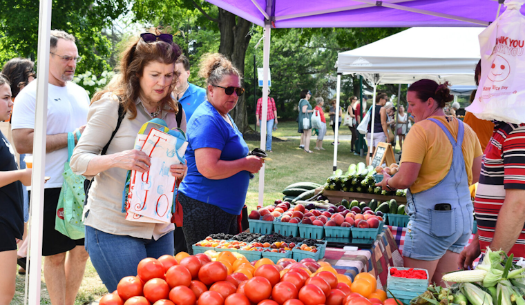 Upper Arlington Artists Invited to Compete in T-Shirt Design Contest for 2025 UA Farmers Market