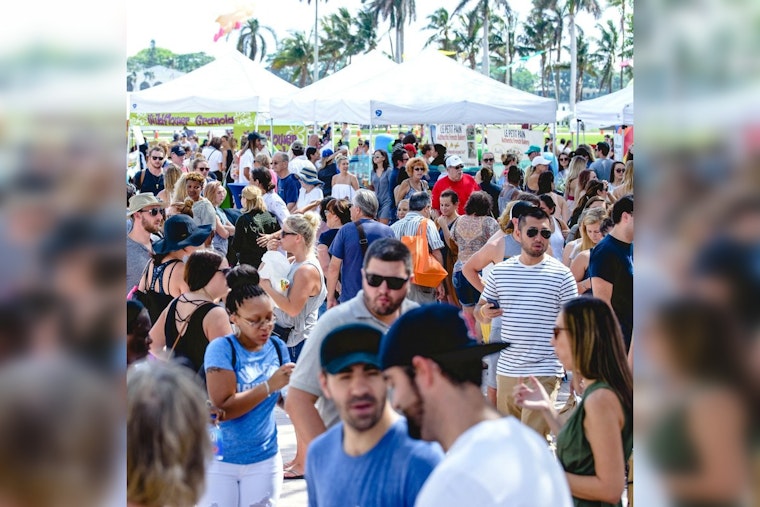 Vote for the Crown as West Palm Beach GreenMarket Competes for Best Farmers Market in USA TODAY 10Best Awards