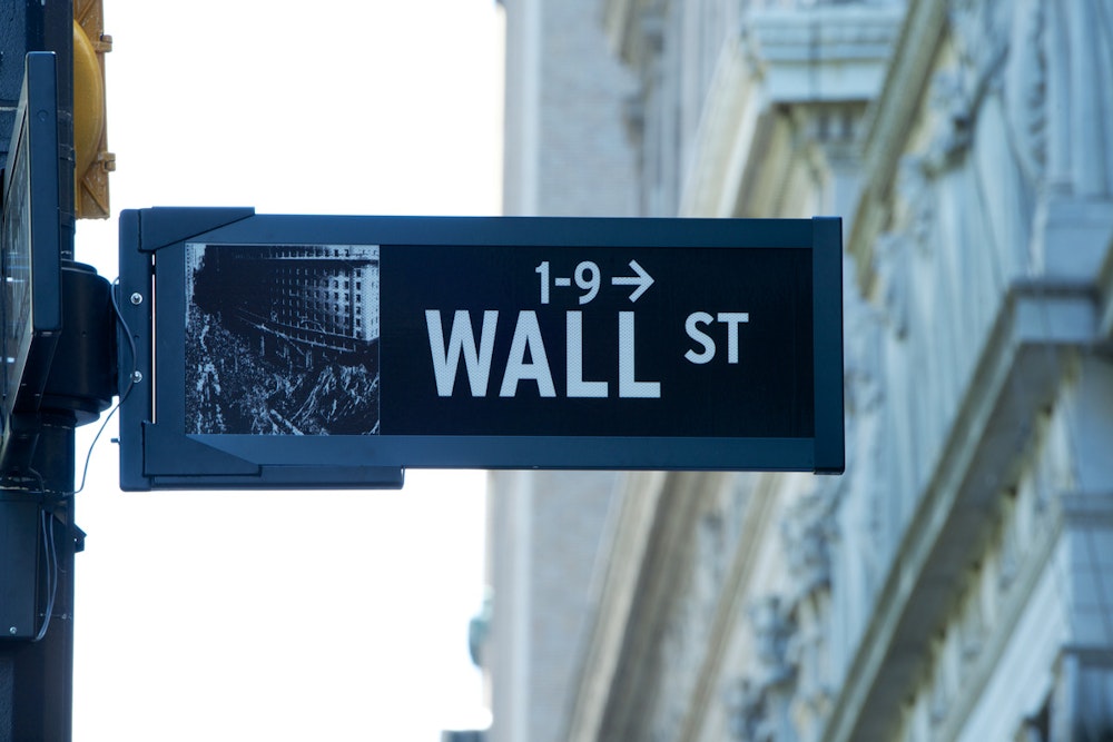 Wall Street Bonuses Hit Record $47.5 Billion, Boosting New York's Economy Amid Recovery Hopes